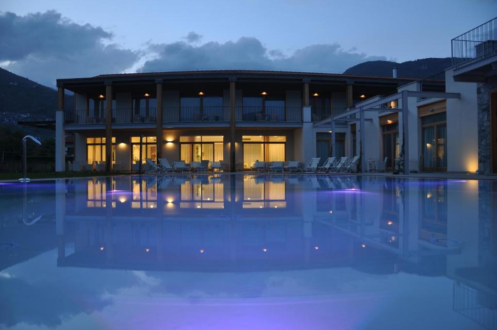Tullio Hotel กราเวโดนา ภายนอก รูปภาพ